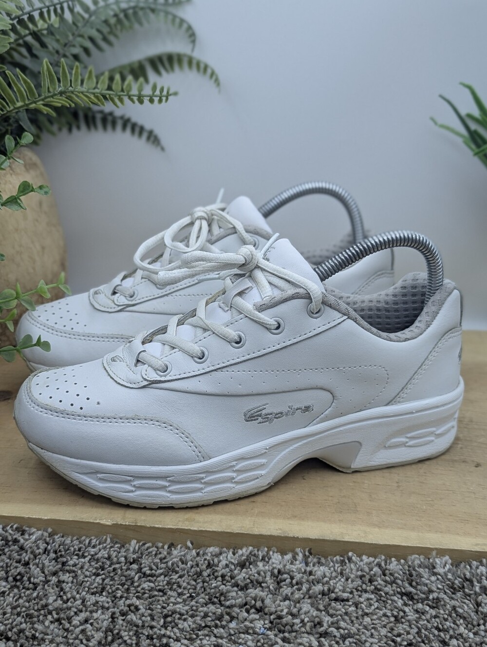 Spira Classic Walker Originals White Leather Women's Size 7.5 Comfort Shoes Gym